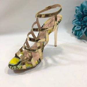 NWOB Metallic Gold Stiletto Open Toe Sandal
